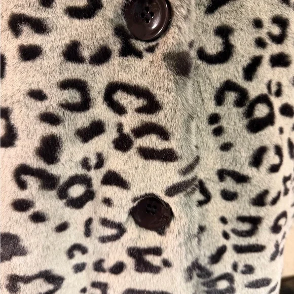 4/$15 Blanc Noir Animal Print Teddy Jacket - Picture 3 of 7